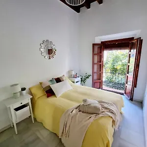 Hostfy Mercado De Triana Sevilla